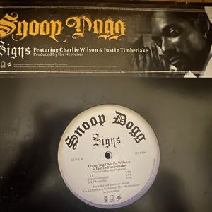 Snoop Dogg Record SIGNS featuring Charlie Wilson & Justin Timberlake